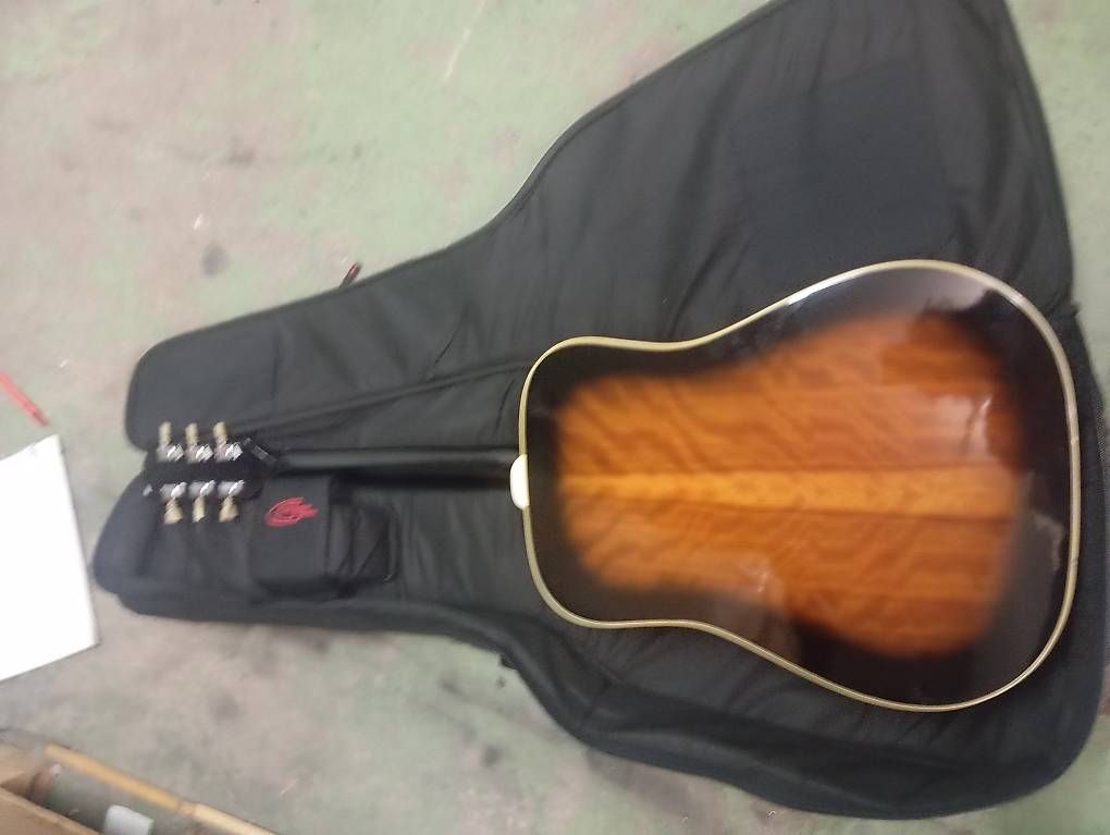 Strumenti musicali: Akustikgitarre mit Tasche, Nova 200 – Usato da Basel venduto da Petergunn 3