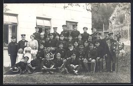 Foto-AK St. Nikola, Gruppenbild der Frei