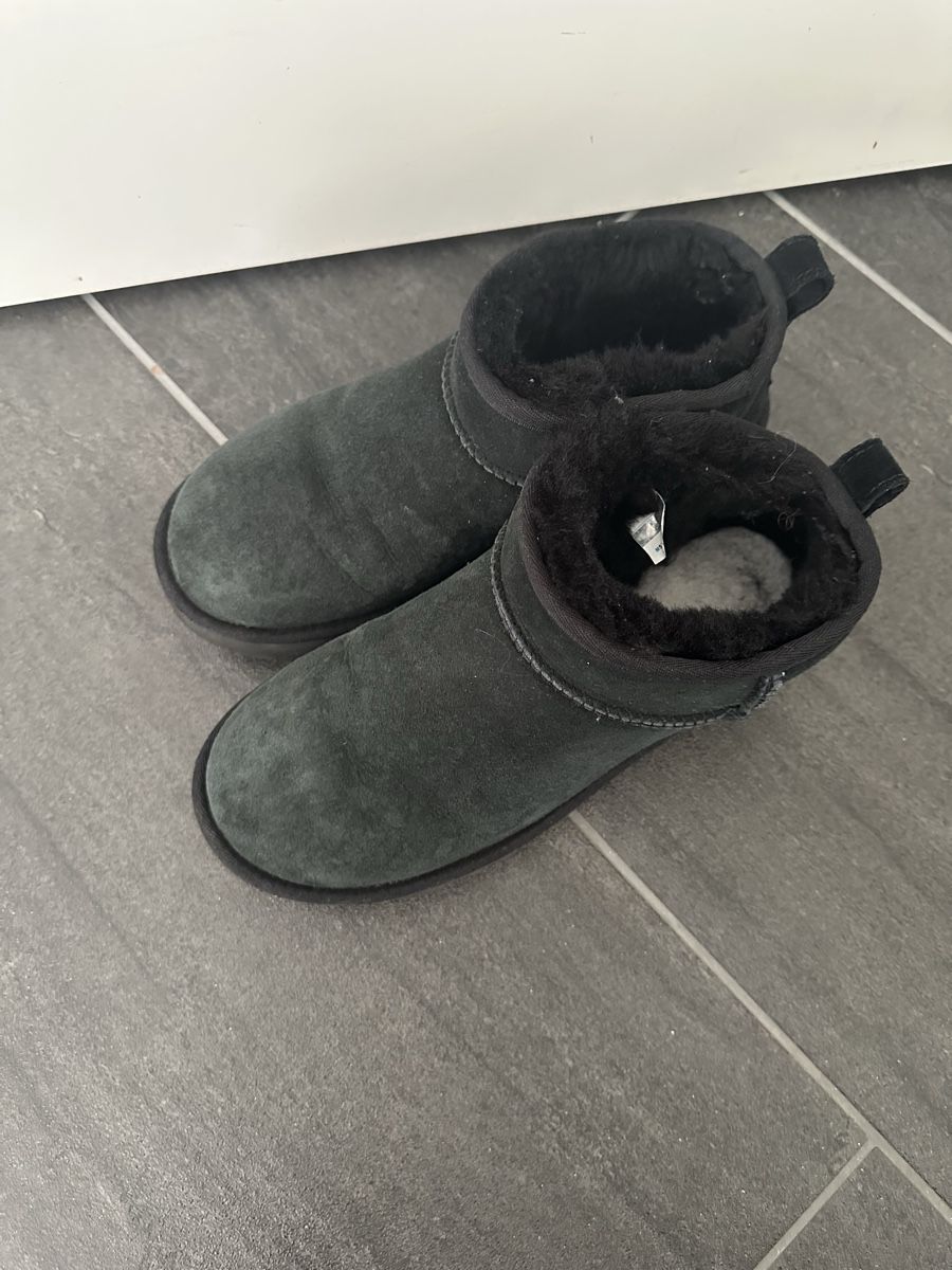 Ugg Scarpe da donna: UGG ultra mini Boots Gr 39 – Usato da winterthur venduto da pompowerpuff 4