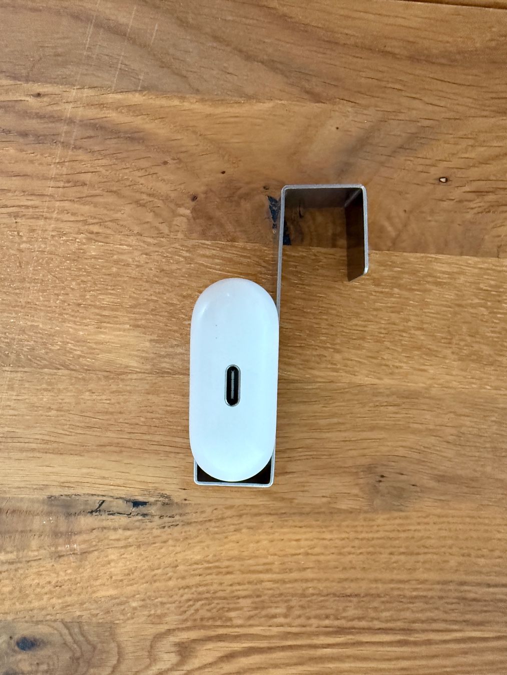 Apple Cuffie: APPLE AirPods 4 Charging Case – Usato da Lausanne venduto da Nine1982 8