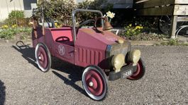 Vintage Kinder-Tretauto Feuerwehr – Metall (1930er Stil)