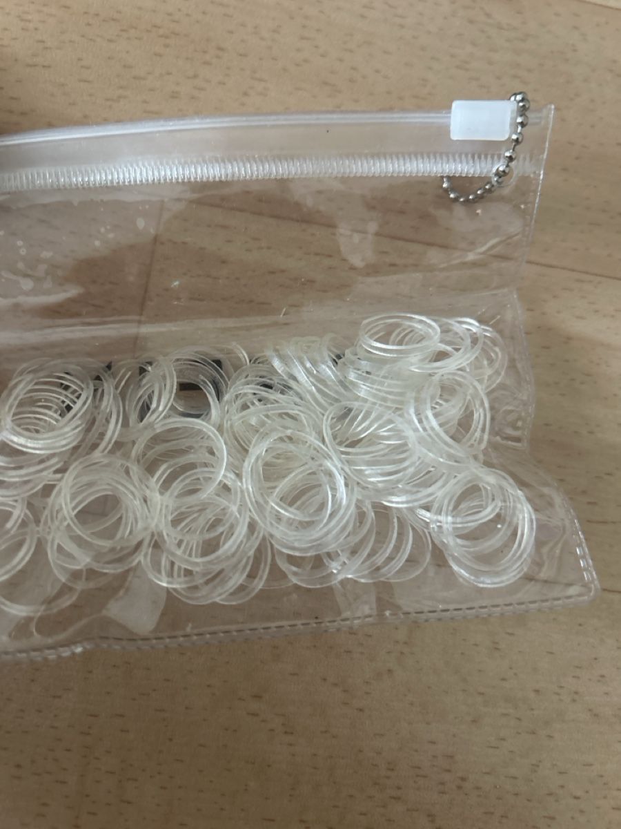 Haarschmuck: Haargummis durchsichtig – Neu und originalverpackt aus Zürich von xeniiilou