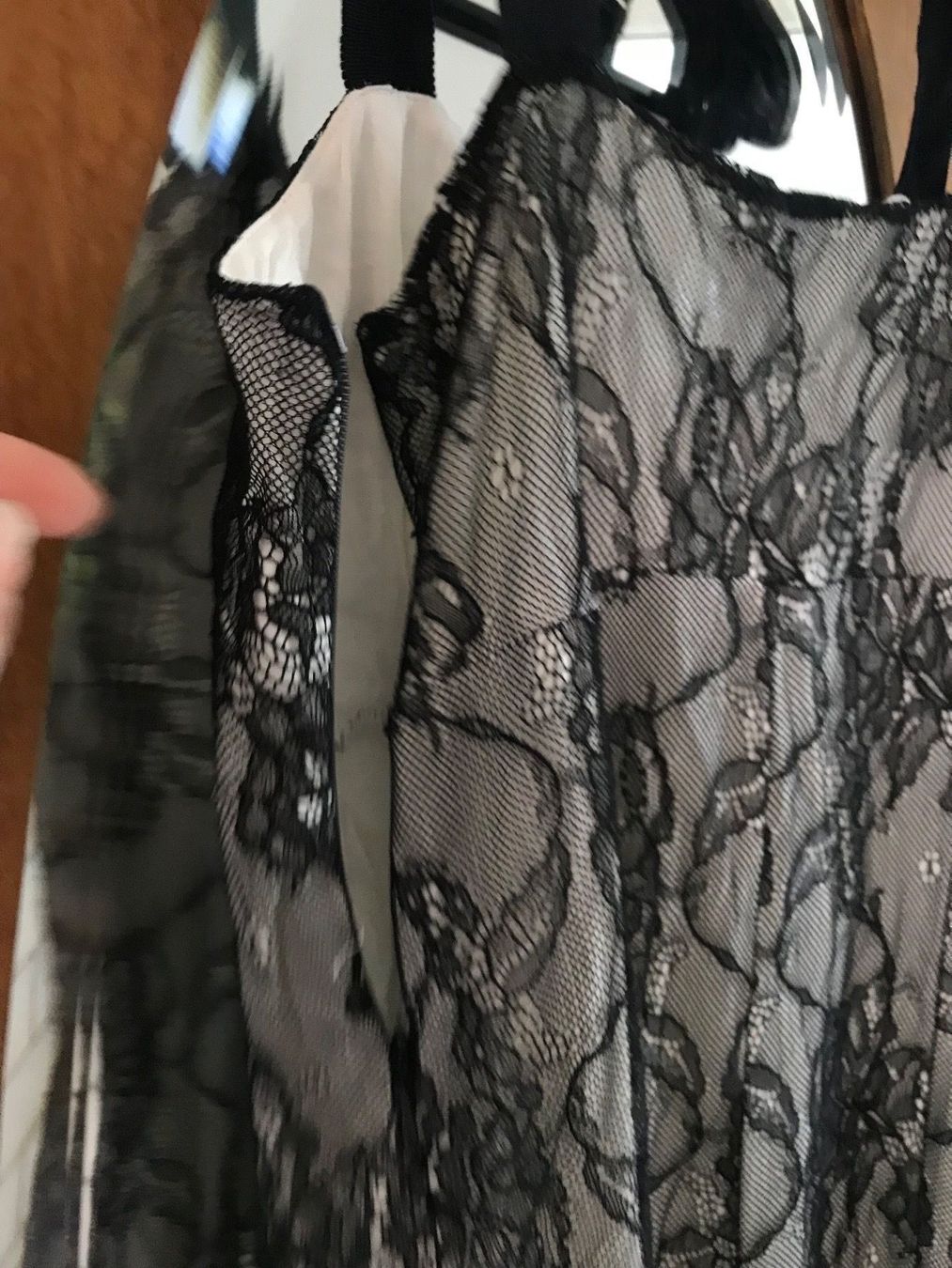 Vestiti: Guess Kleid – Usato da Ueberstorf venduto da ojas23 2
