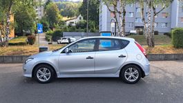 Hyundai i30 1.4 – Ab Platz