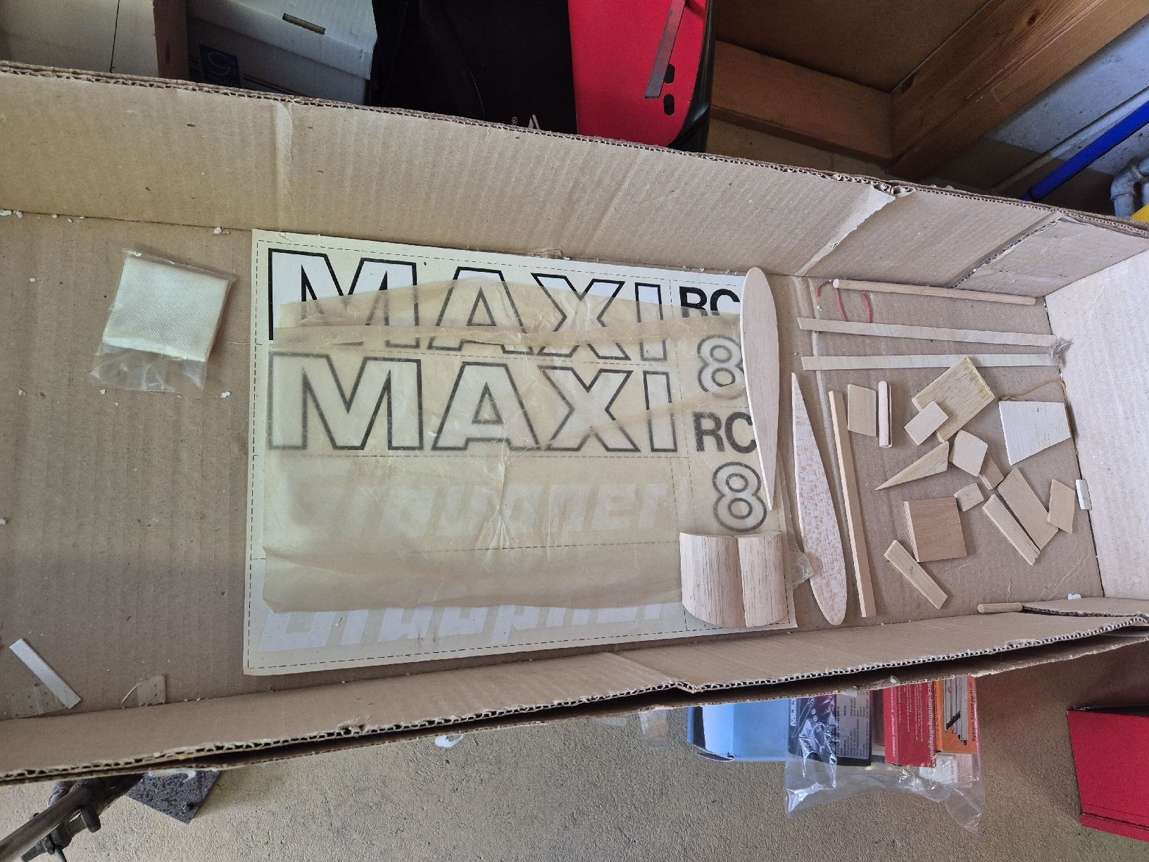 RC Modellbau: Maxi von Graupner – Defekt aus Wattenwil von hps_z6w9