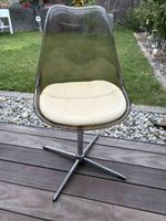 Designklassiker Stuhl rauchglasfarben mit Sitzpolster