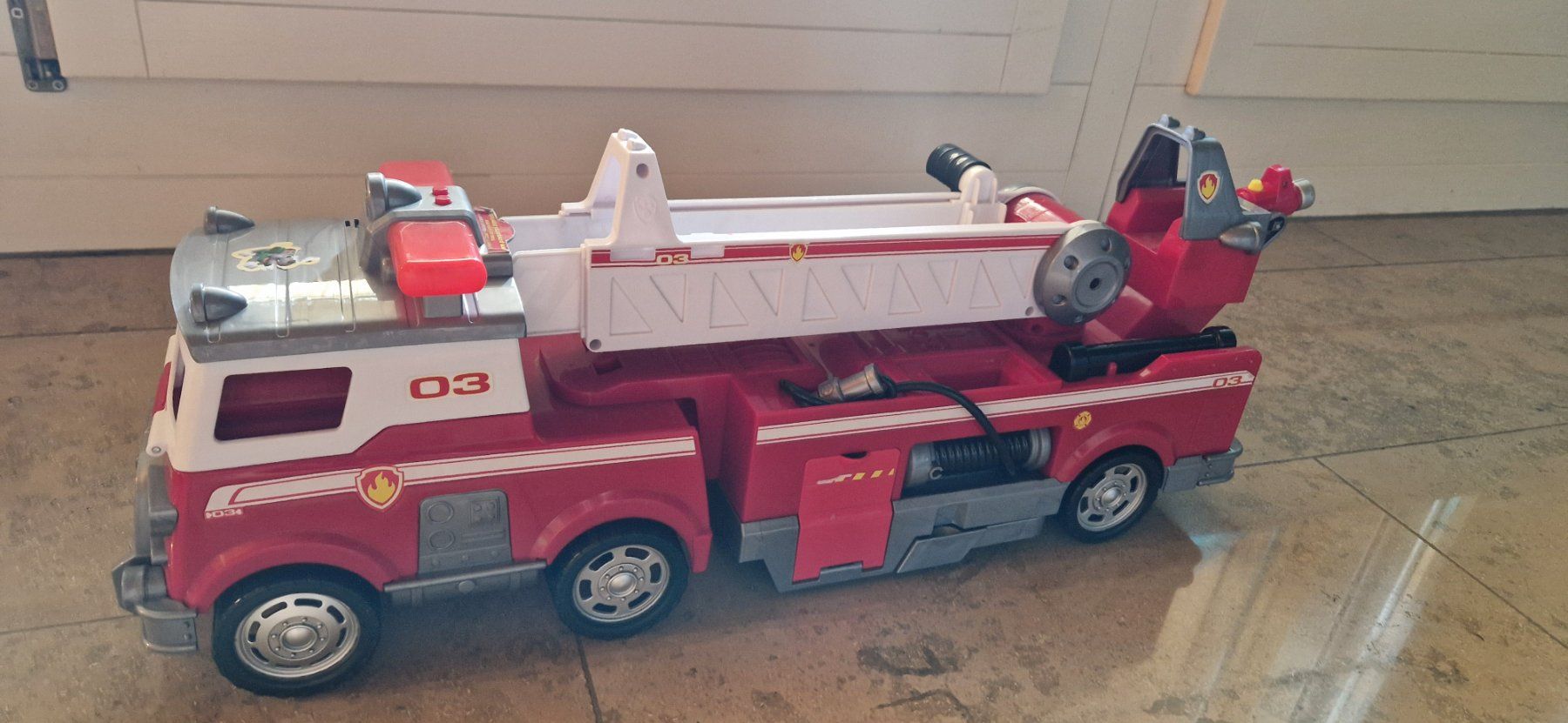 Giocattoli: Paw Patrol Feuerwehrauto – Usato da Spreitenbach venduto da pudelii 1