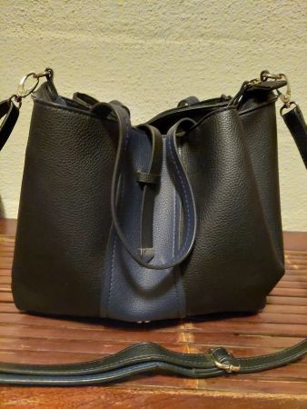 Gerry Weber Bags . schwarz/blau 29x15x25