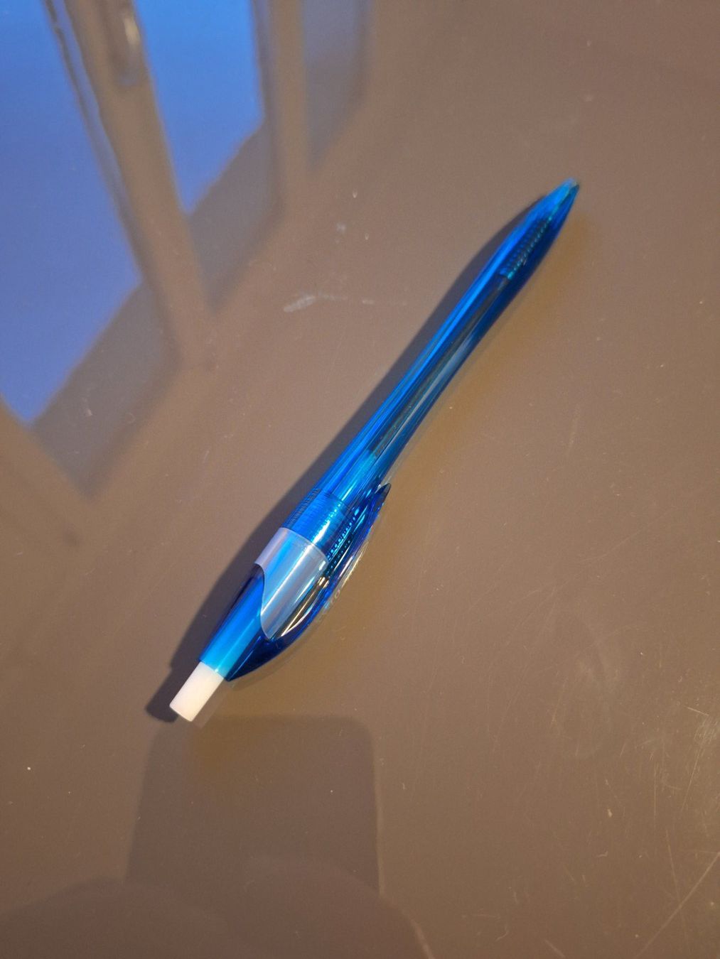 Stifte & Marker: Blauer Kugelschreiber. – Gebraucht aus Wolhusen von sam_hrz6