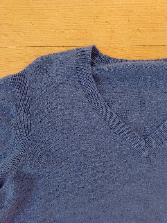 La Redoute Maglioni & Felpe: Kaschmirpulli Pullover V-Ausschnitt Gr. L – Nuovo (secondo la descrizione) da Bern venduto da samtgrau 2
