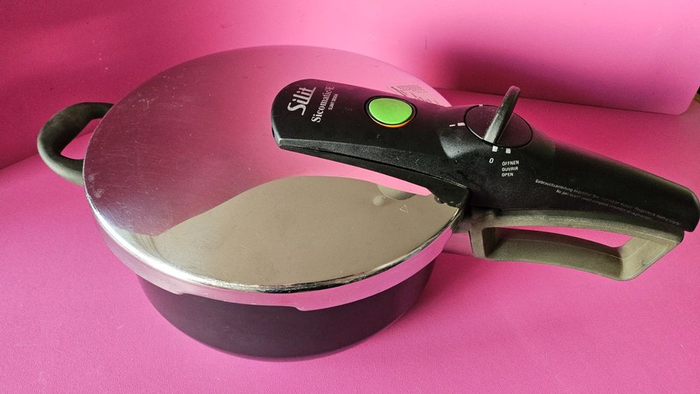 Silit Sicomatic Schnellkochtopf 3,5 l schwarz, gebraucht (Gebraucht) in ...