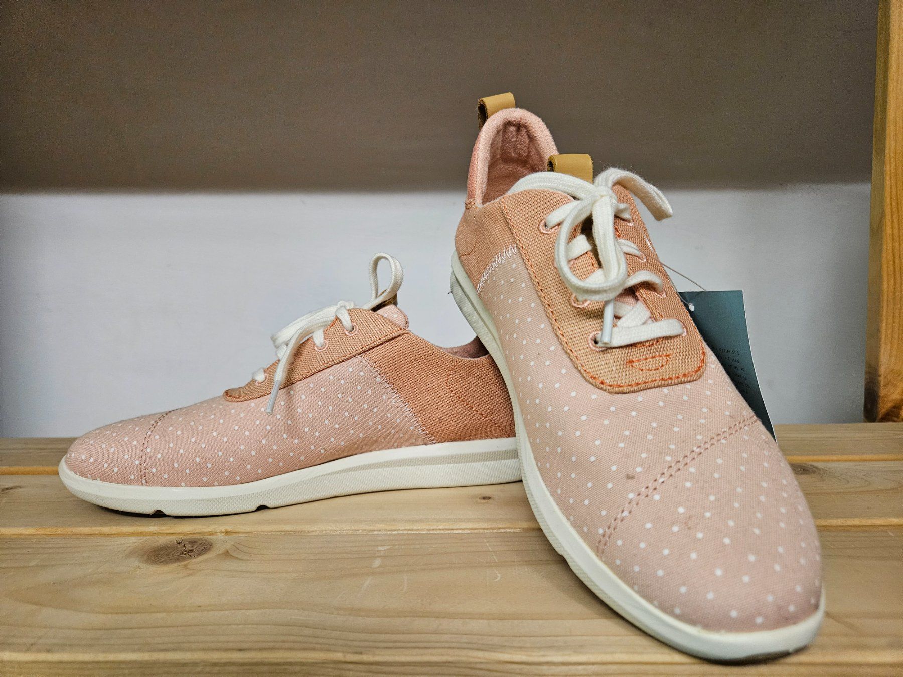 Toms Scarpe da donna: gemütliche Sportschuhe – Nuovo (secondo la descrizione) da Brunnen venduto da Wrango