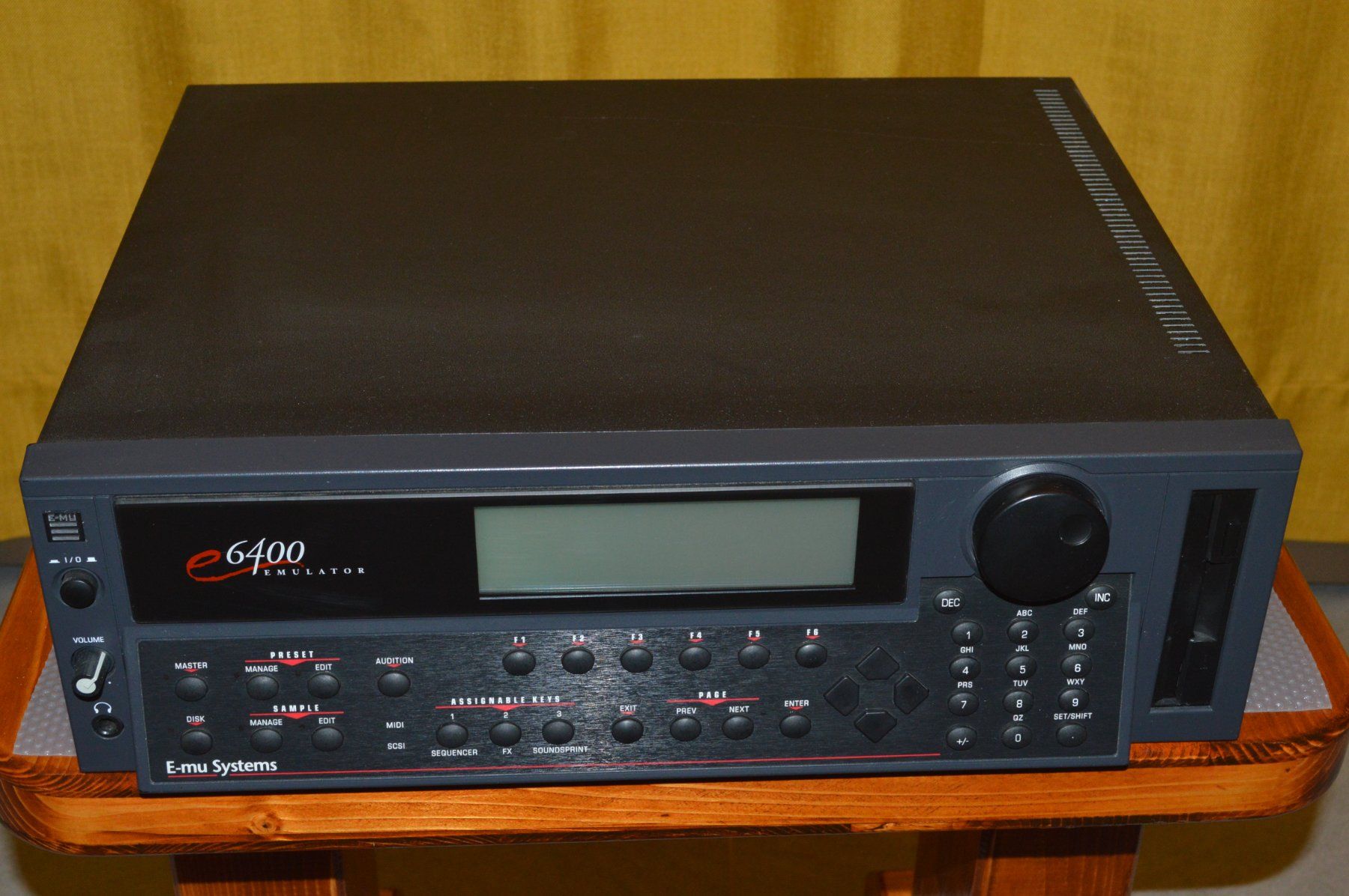 E-Mu Strumenti musicali: SAMPLER VINTAGE - EMU E6400 – Usato da Porza venduto da alba55