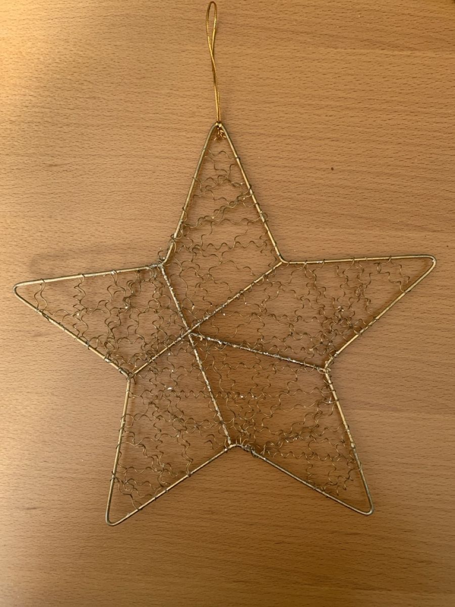 Alle Dekorationen: Goldener Metal Deko Stern – Gebraucht aus Walenstadt von Smokyboy