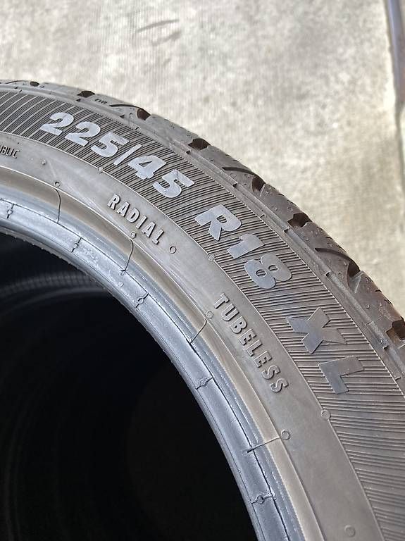 Pneumatici & Ruote complete: 225/45/18 Platin Winterreifen  – Usato da Frasnacht venduto da nobloff 1