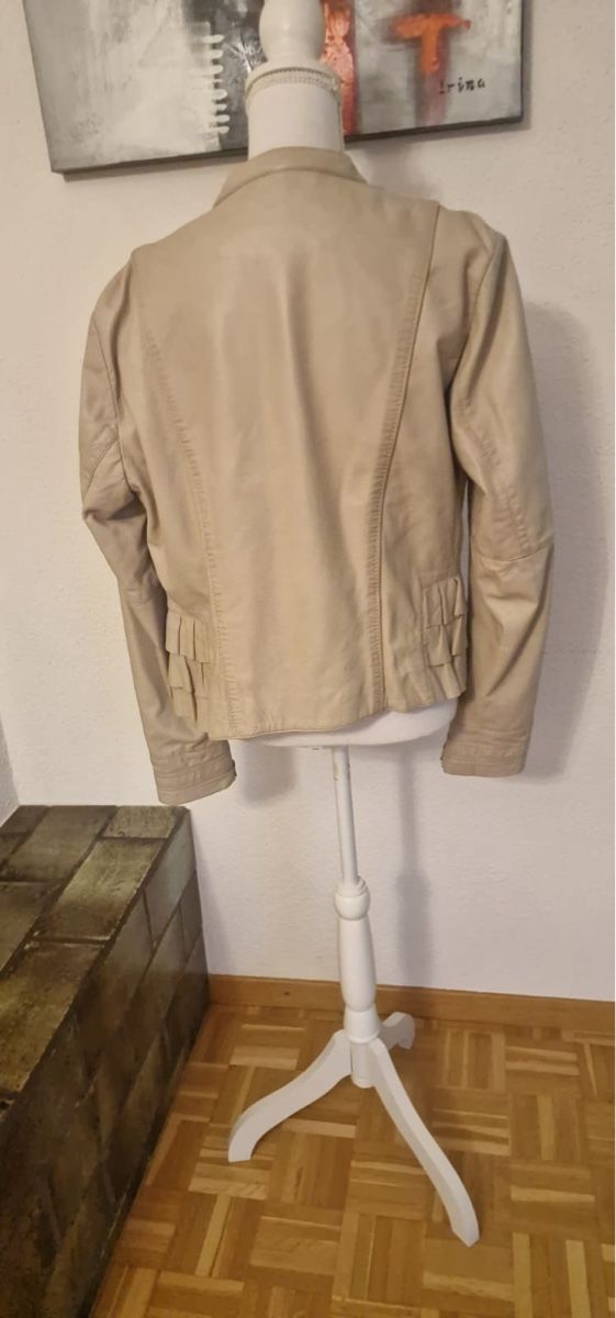 Giacche: JJ BENOM Lammleder Jacke gr.42 – Usato da St. Gallen venduto da mania03 3