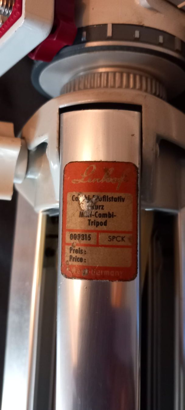 Treppiedi & Teste: BILORA STATIV MIT ETUI – Usato da Huttwil venduto da Kunterbuntli 2