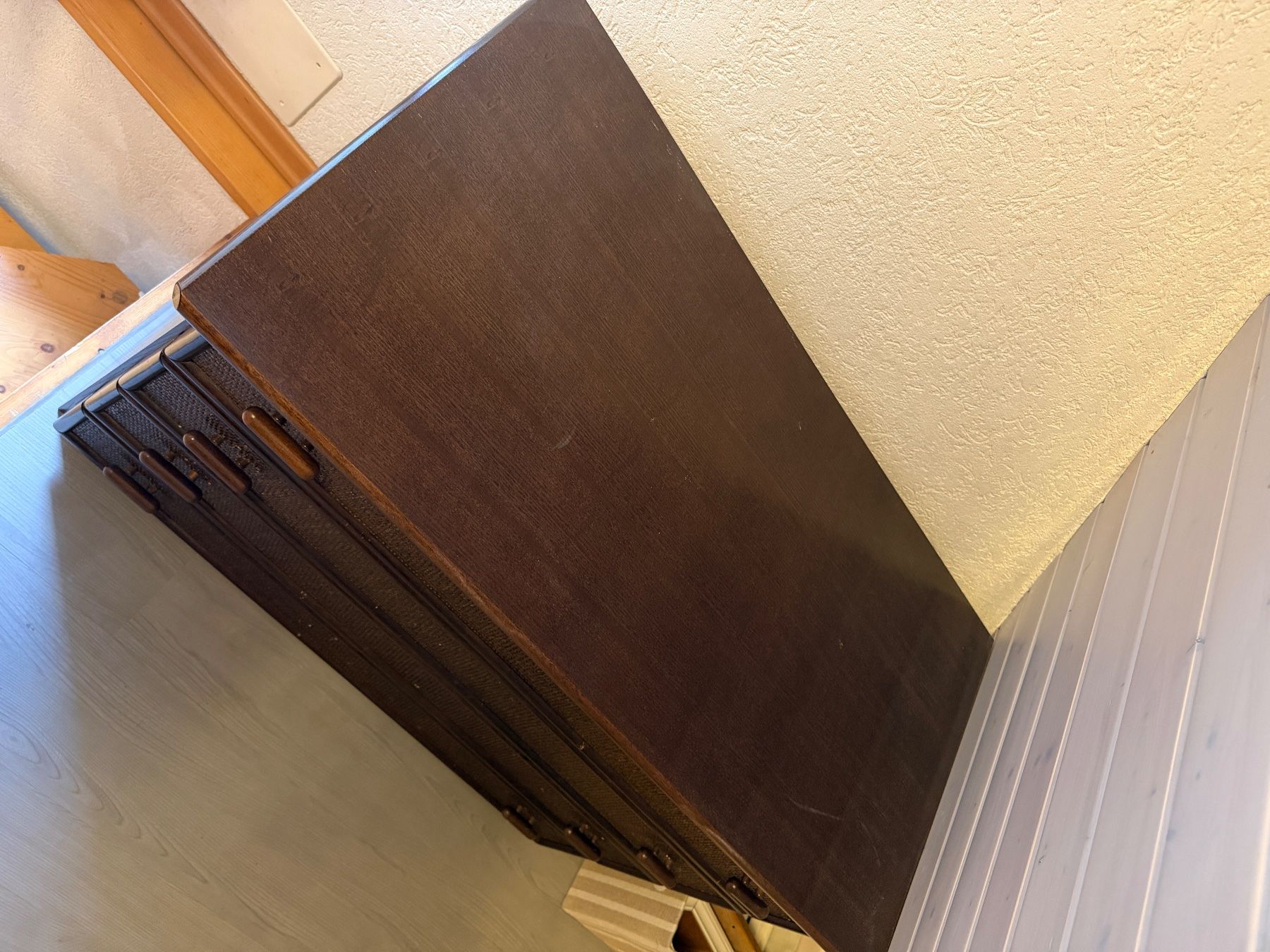Cassettiere: Antike Kommode – Usato da Dietikon venduto da janatroendle 2