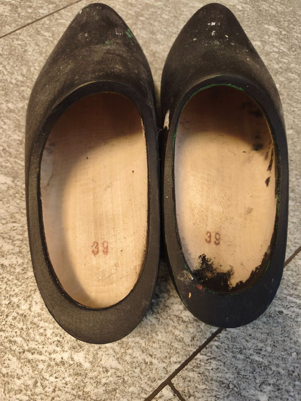 Scarpe da uomo: Zoggeli, zum Anmalen – Usato da Nunningen venduto da maedchenfueralles 2