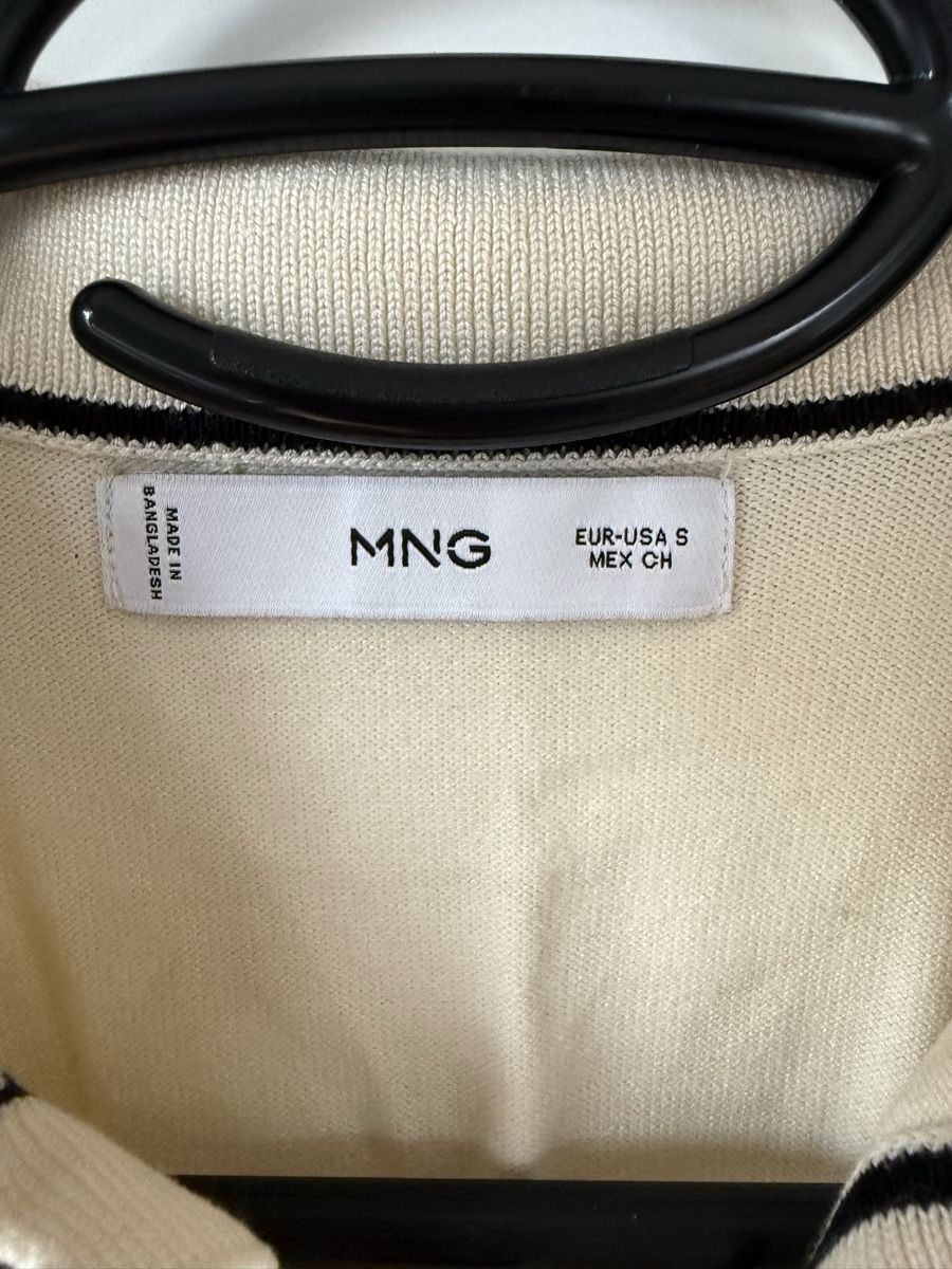 Mango Top: Mango top xs – Nuovo (secondo la descrizione) da Luzern venduto da Aistee 4