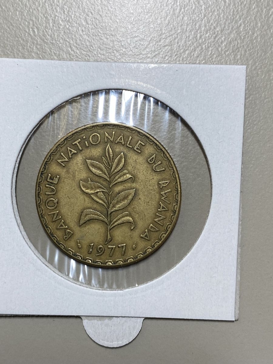 Alle Münzen: Rwanda - 50 francs - 1977 – Gebraucht aus Payerne von Mike1682 1