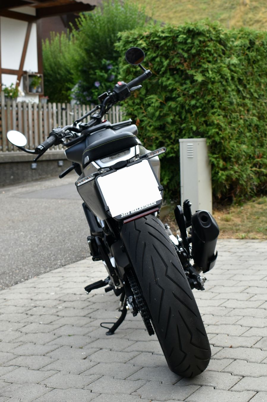Husqvarna Strasse: Husqvarna Svartpilen 401 – Gebraucht aus Hasle b. Burgdorf von fischfutterkanone 3