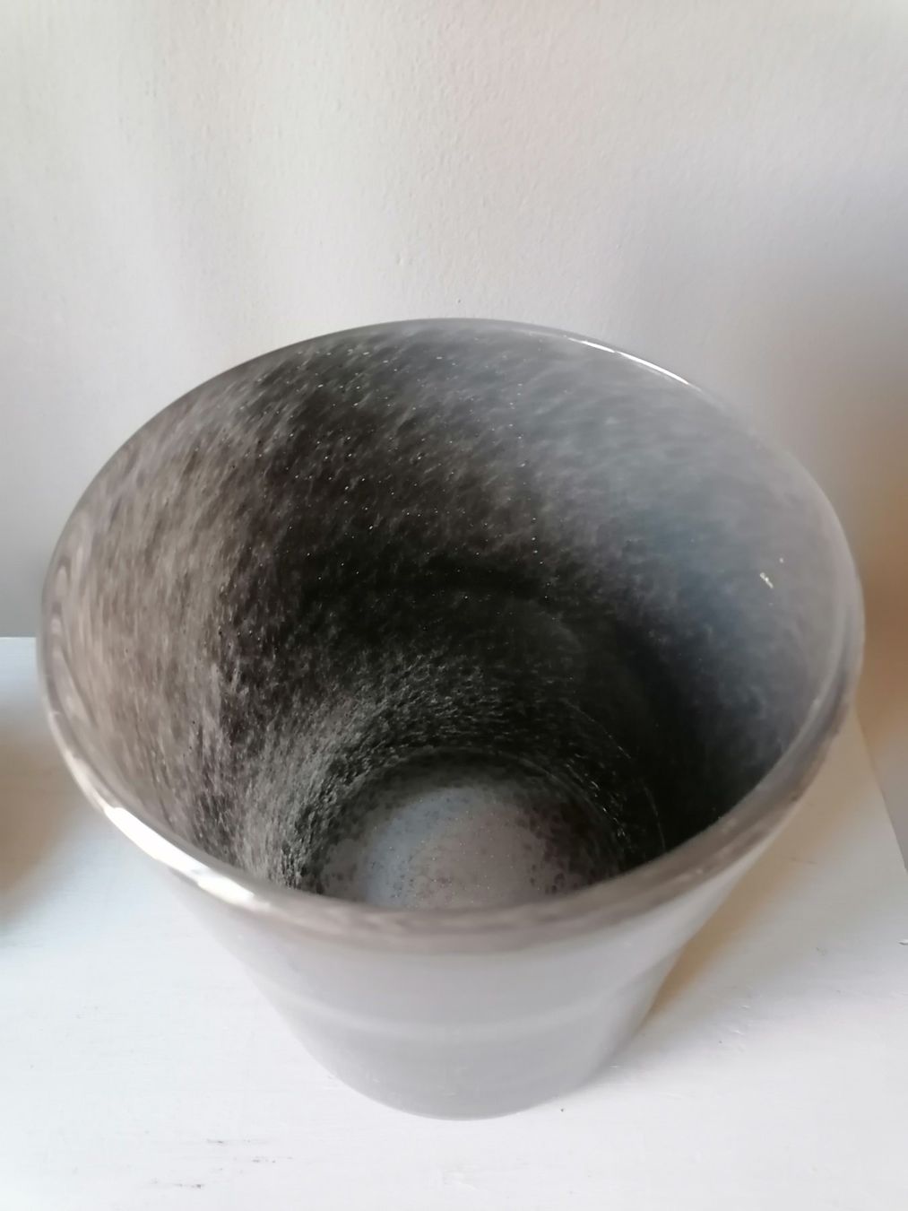 Globus Vasi & Recipienti: Wunderschöne graue Vase vom Globus – Usato da Wallisellen venduto da Muggeli1970 1