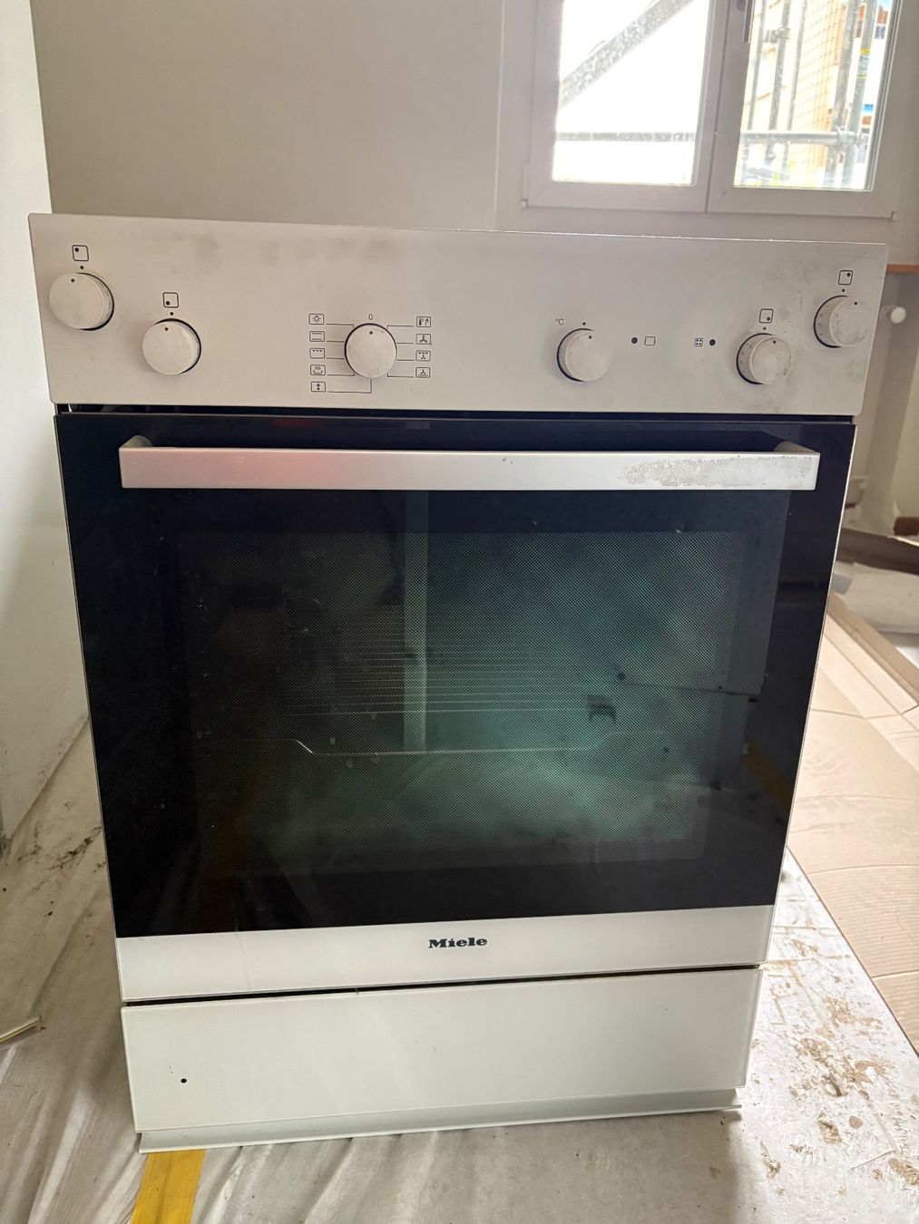 Miele Forni: Miele Backofen inkl. Kochfeld – Usato da Winterthur venduto da jbo_sn6c