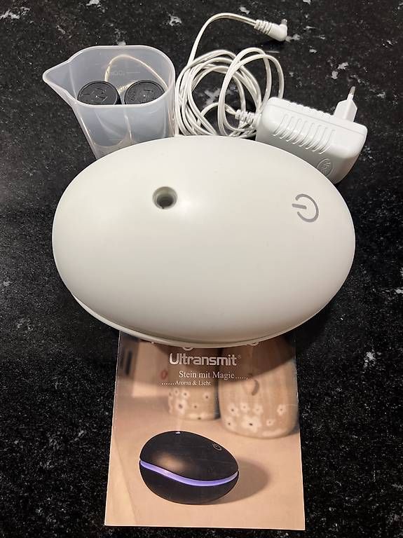 Diffusori di oli essenziali: Aroma Diffuser – Usato da Zuchwil venduto da ela0110