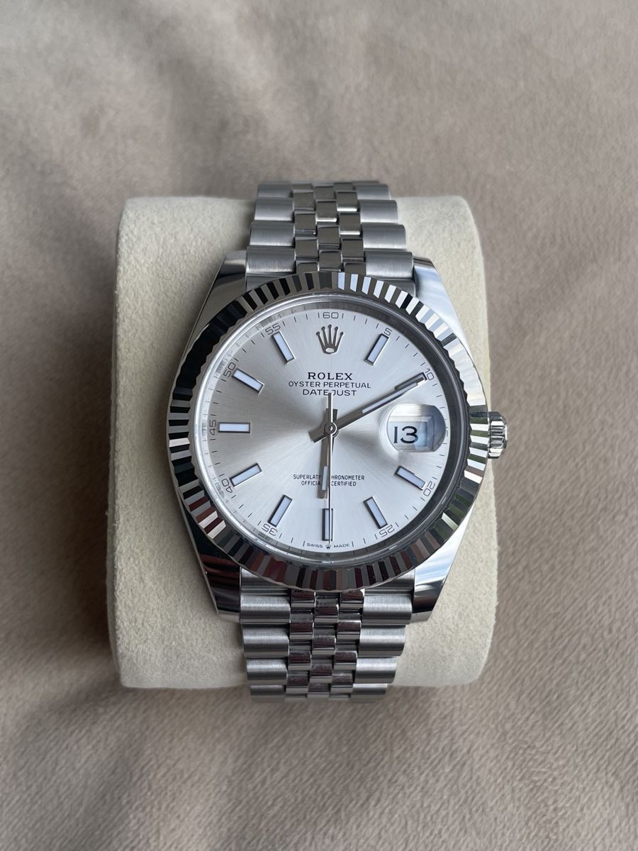 Rolex Orologi: Rolex datejust 41 silver dial jubilee flutted bezel – Nuovo e nell'imballaggio originale da Zürich venduto da yux_zt7p