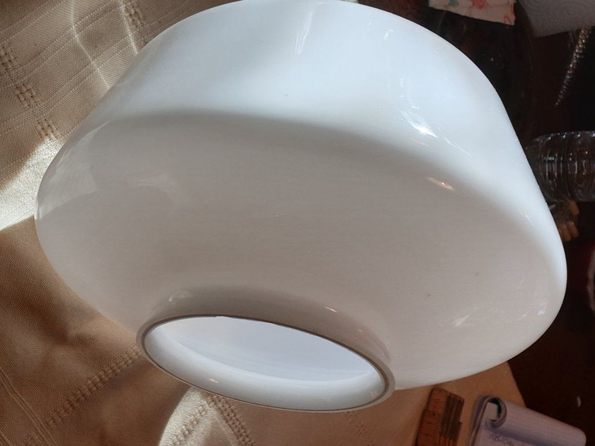 Lampade: verre de lampe en opaline – Usato da charmoille venduto da mir_my9f 2