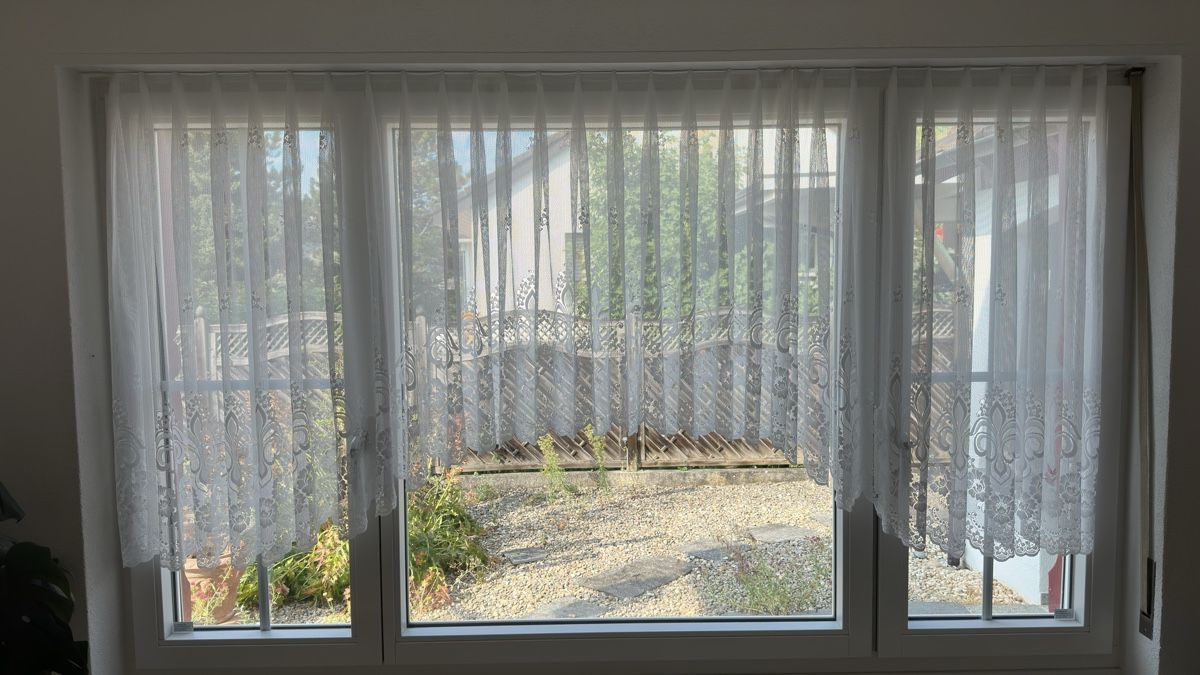 Rideaux: Spitzenvorhang / Gardine – D'occasion à Lupsingen par ela_b2rd