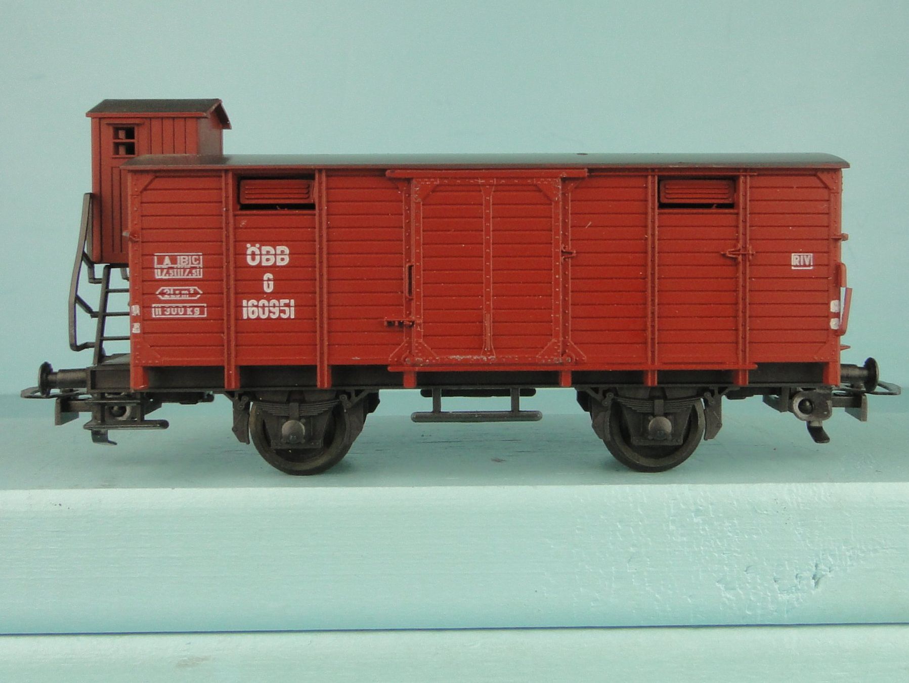 Liliput Modelleisenbahnen: Liliput ÖBB Wagen mit Bremserhaus – Gebraucht aus Bülach von cann11 6