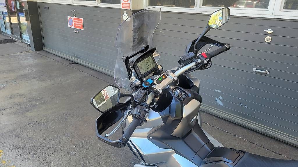 Touring: Honda X-ADV – Usato da Meyrin venduto da Brounch7 3
