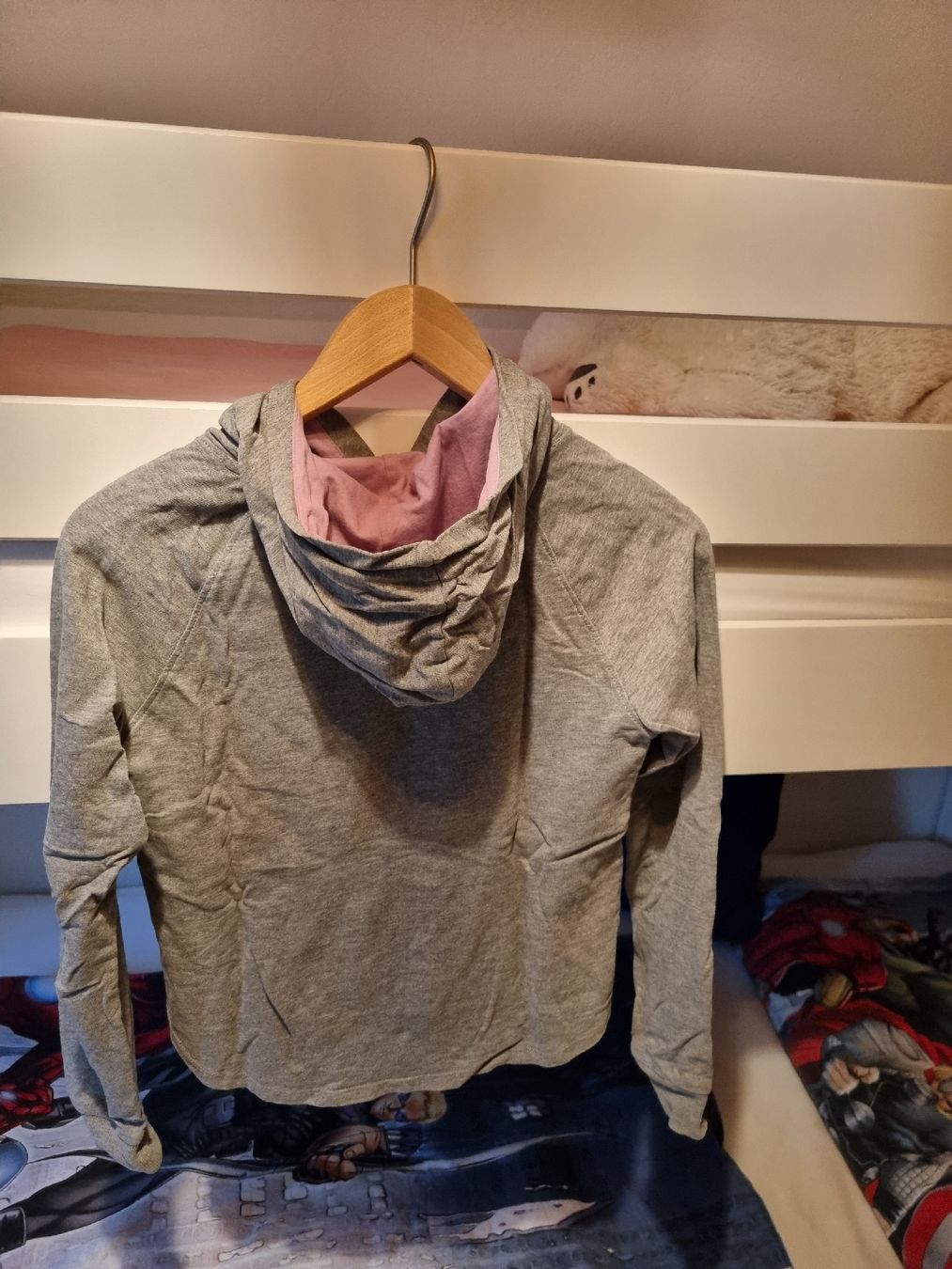 Maglioni & Felpe: Kapuzenpullover Grösse: 152 – Nuovo (secondo la descrizione) da Ostermundigen venduto da aydin014 1