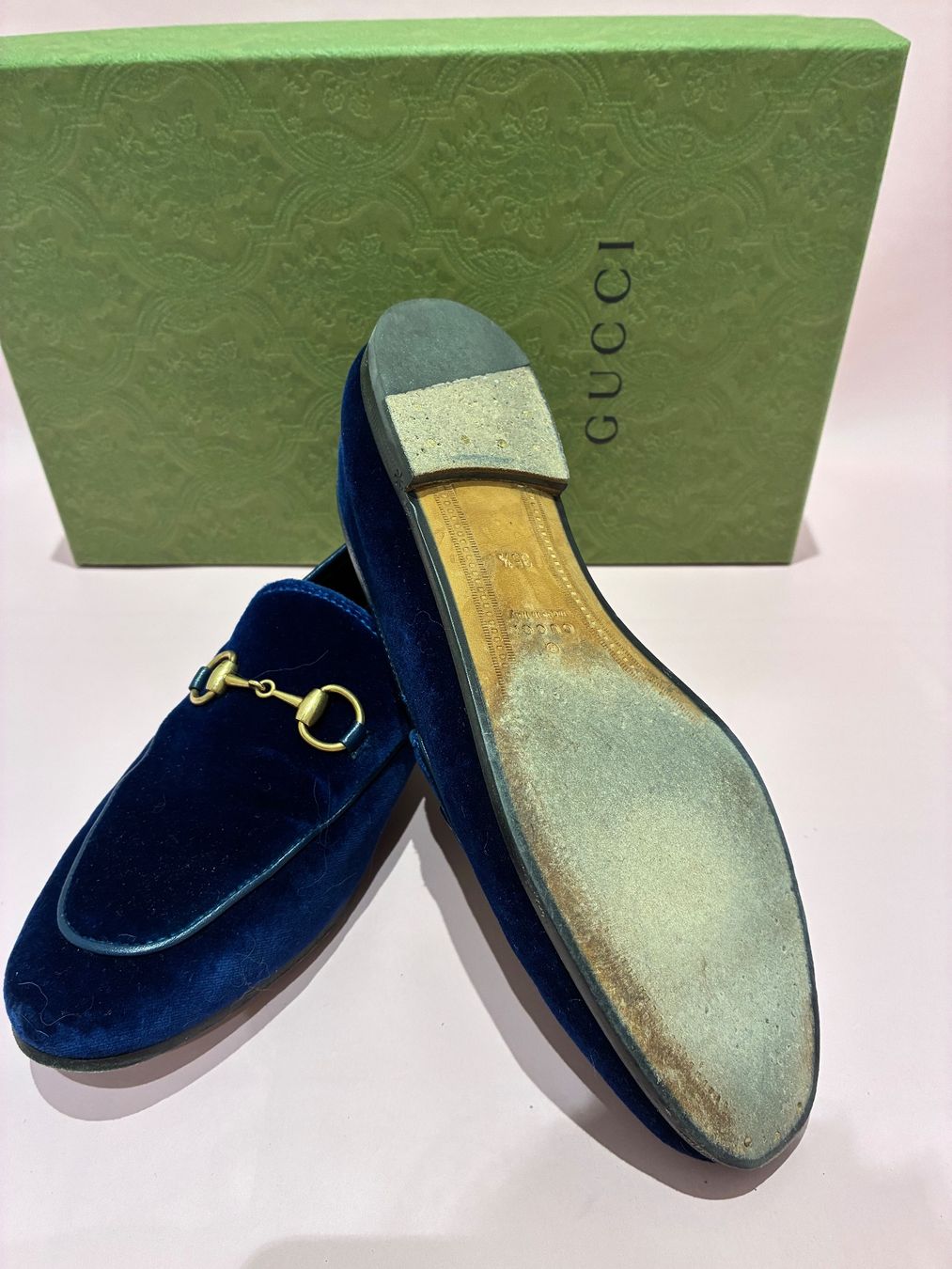 Gucci Scarpe da donna: Gucci loefer 35,5 VELLUTO – Usato da Paradiso venduto da Kayakara 3