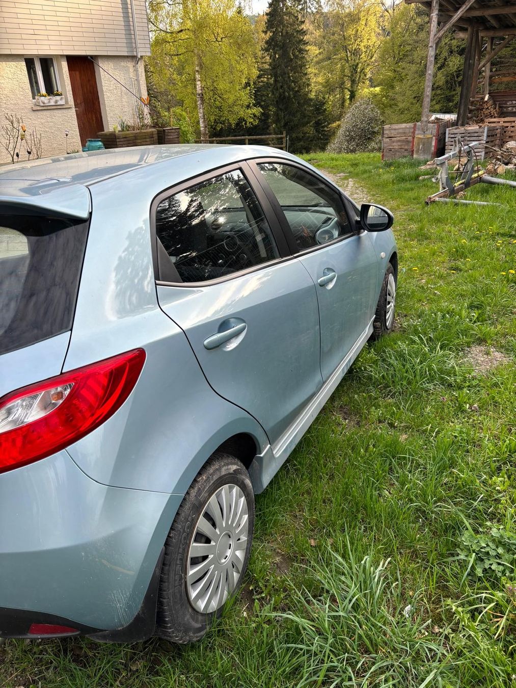 Mazda Automobili: Mazda 2, 1.5l, JG 2009 – Usato da Engelburg venduto da DaeRichii 4