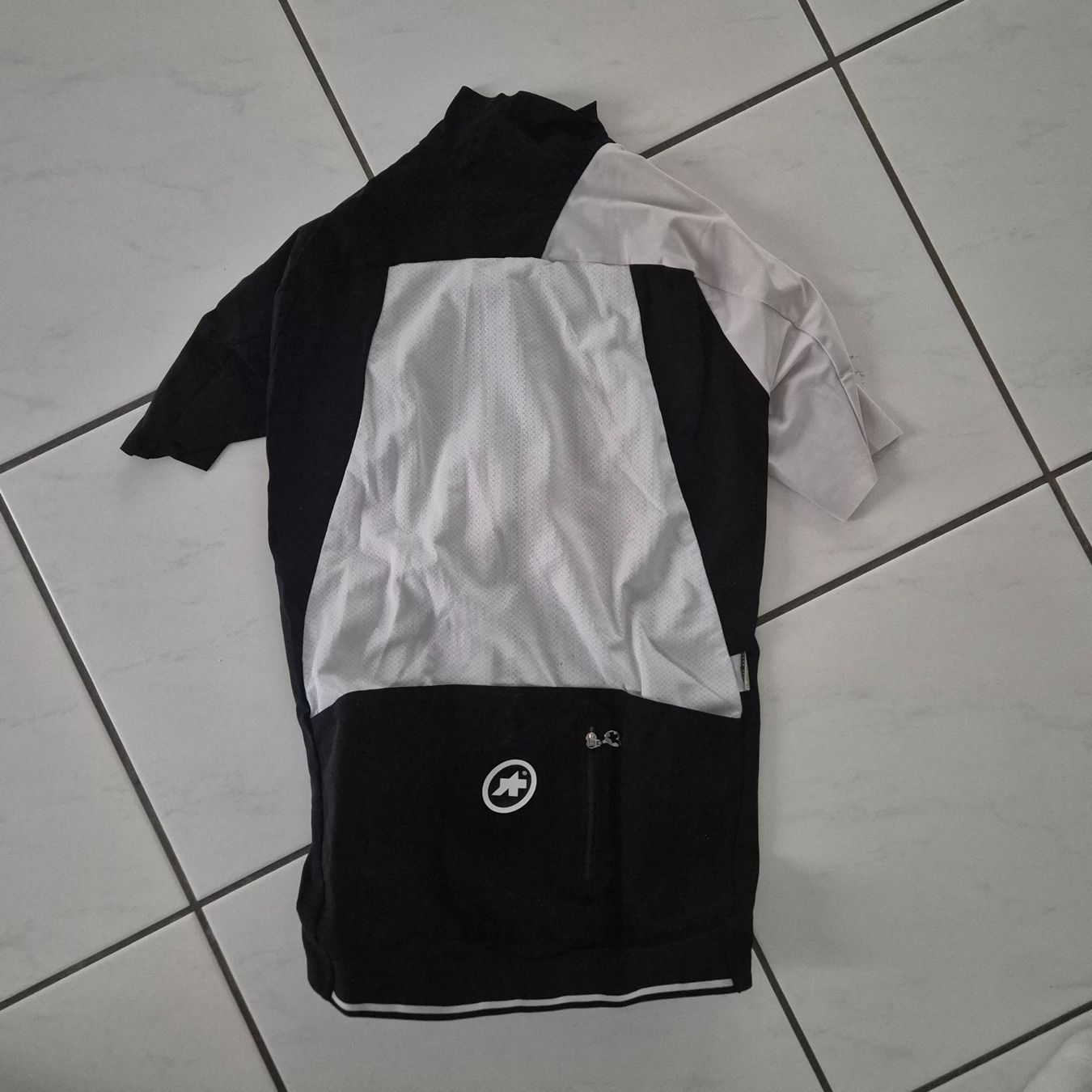 Assos Canottiere & Pantaloni: Assos Trikot – Usato da Steinhausen venduto da des_zv87 3