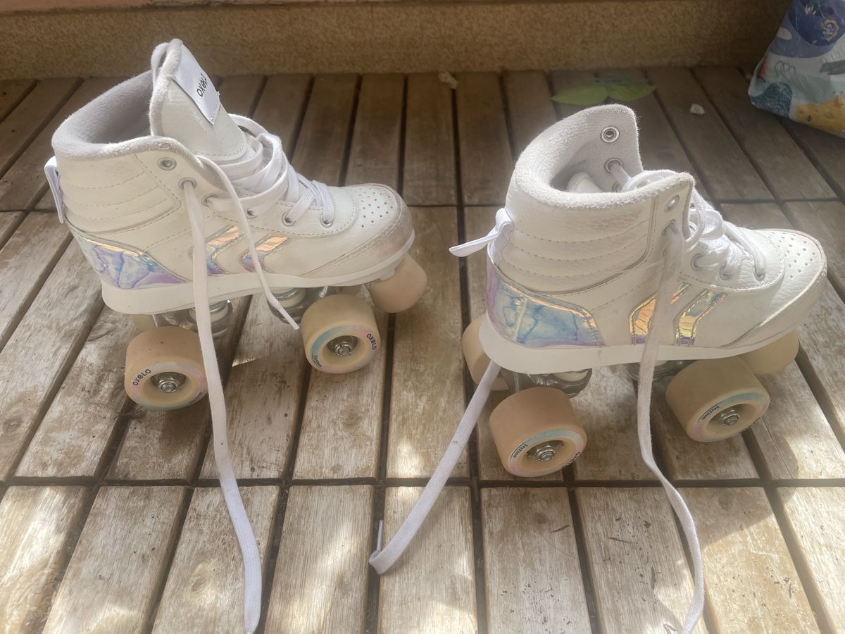 Pattini in linea & Pattini a rotelle: Roller Skates - White -19 cm  - Great Condition! – Usato da lausanne venduto da shaills 4