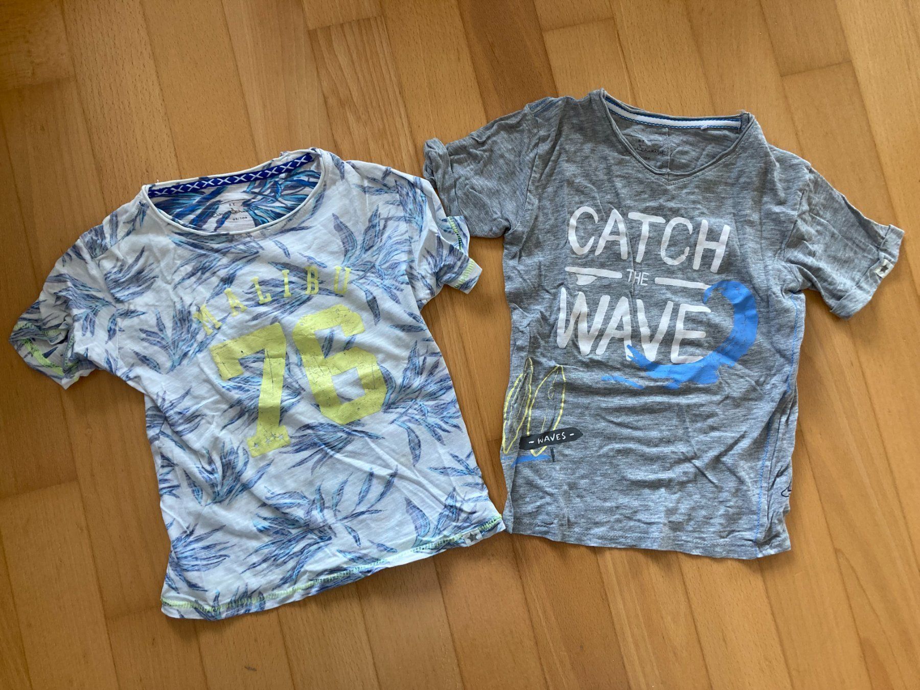 Camicie, T-shirt & Polo: 2 T-Shirts kurzarm "Dana Schweiger" – Usato da Muttenz venduto da Juvenile33