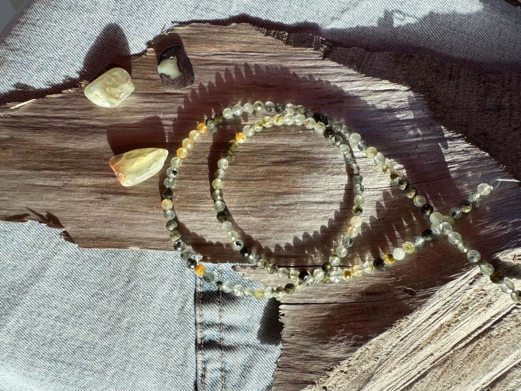 Catenine: Prehnit  wunderschön 3mm   43 cm facettiert    Prehnite – Nuovo e nell'imballaggio originale da Leuggern venduto da gemshow 4