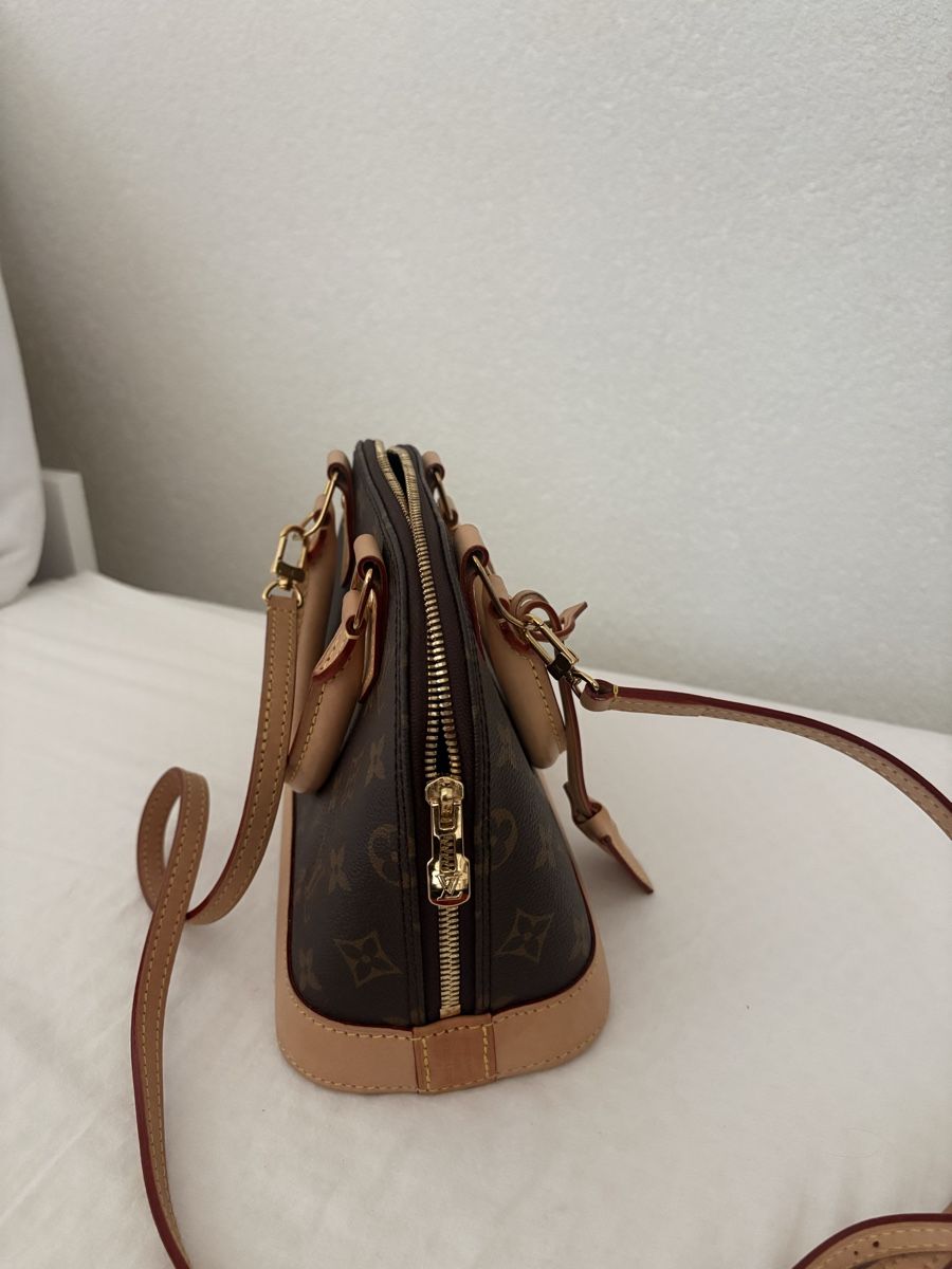 Louis Vuitton Taschen für Damen: Louis vuitton - Alma BB Monogram – Gebraucht aus Yvonand von mch_xfz8 3