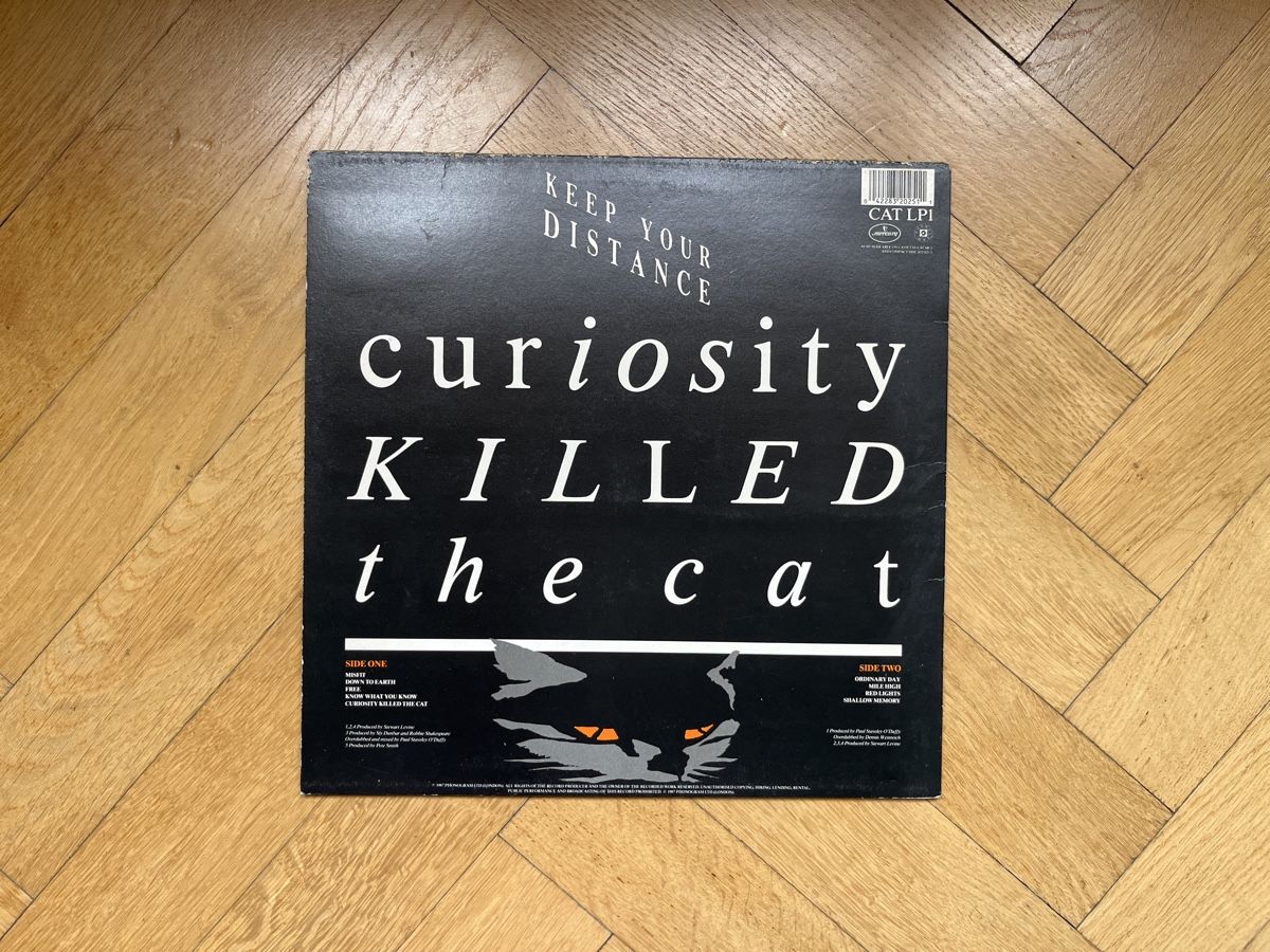 Schallplatten: Curiosity Killed the Cat, Keep Your Distance – Gebraucht aus Basel von Nath- 1