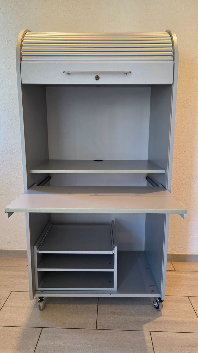 Schränke: Hochwertiger mobiler Computerschrank mit Rolladen, 164x80x60 – Gebraucht aus Feusisberg von ajjcrf44 7