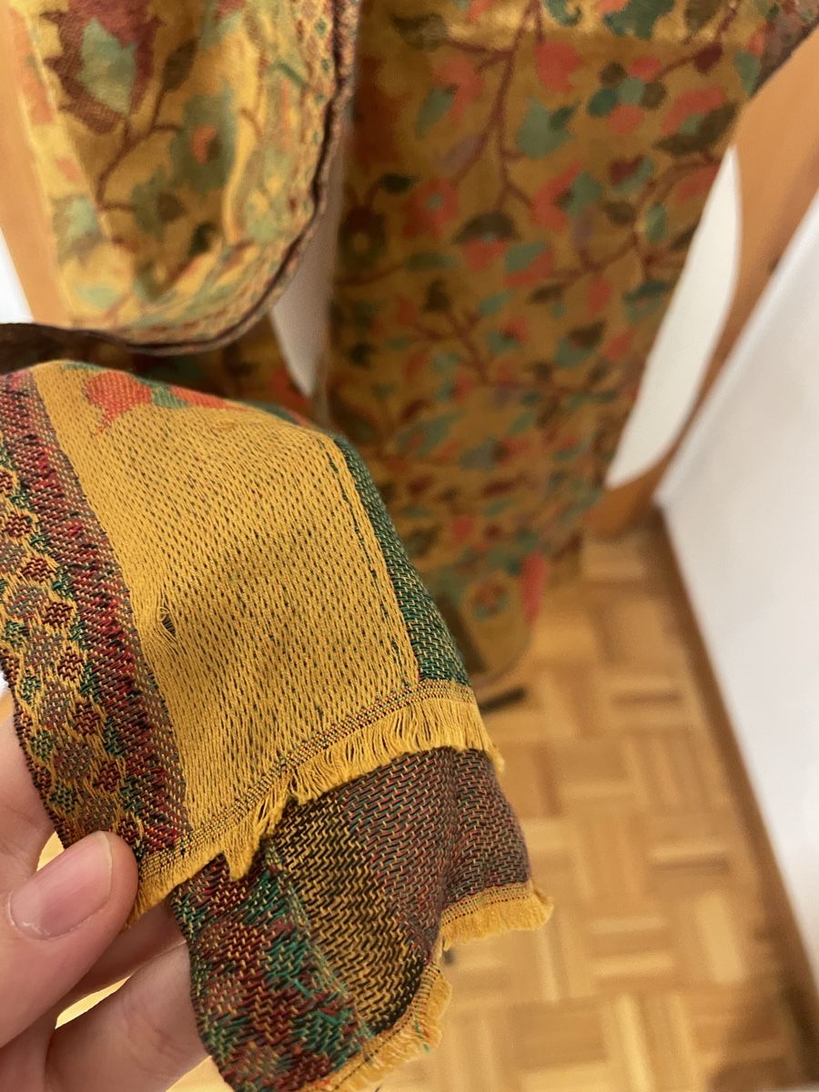 Foulard & Sciarpe: Goldener Schal mit Muster – Nuovo (secondo la descrizione) da Dittingen venduto da nje_9nlt 2