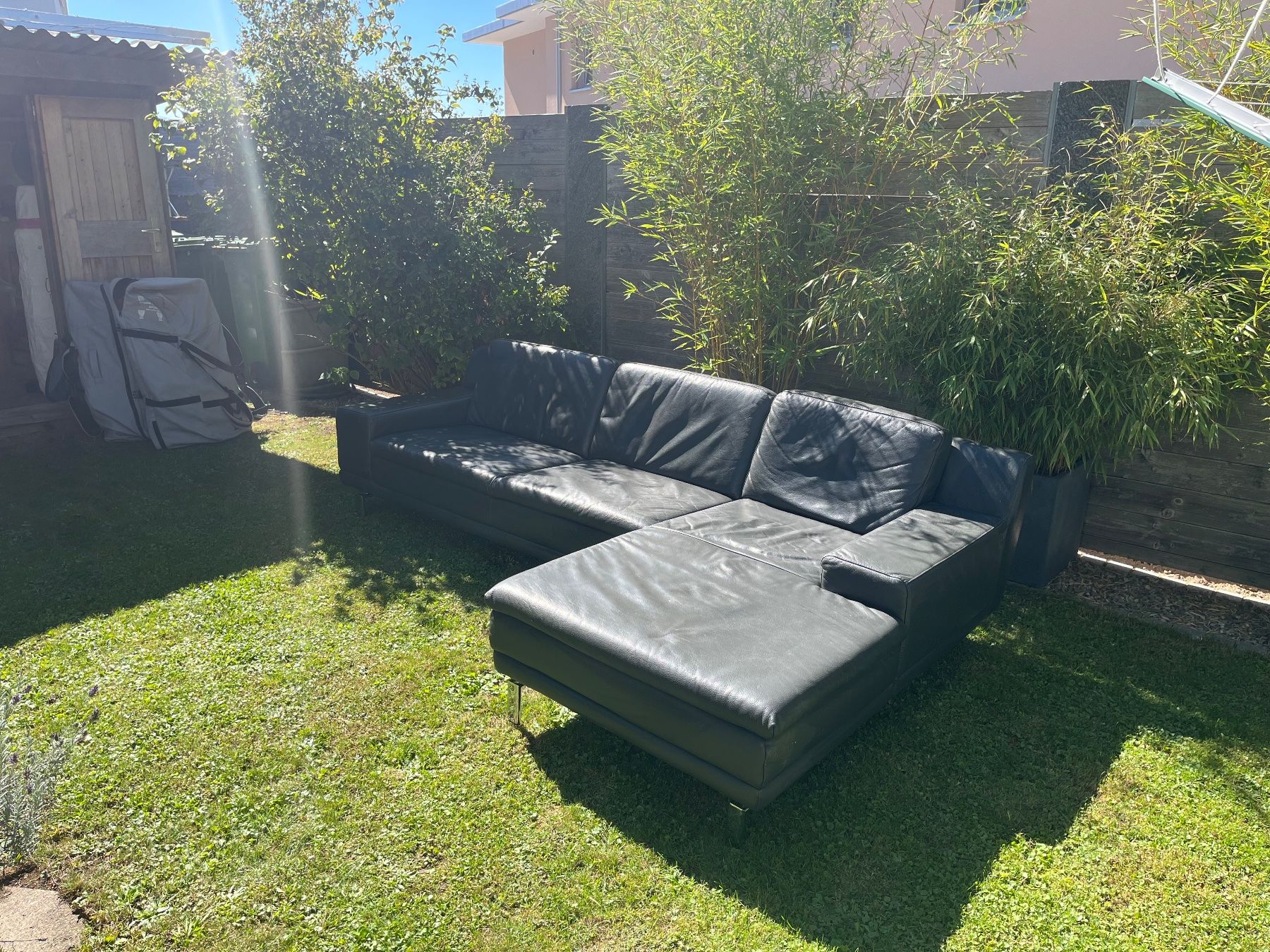 Divani: Schwarzes Sofa – Usato da Gossau ZH venduto da ted_mosby 2