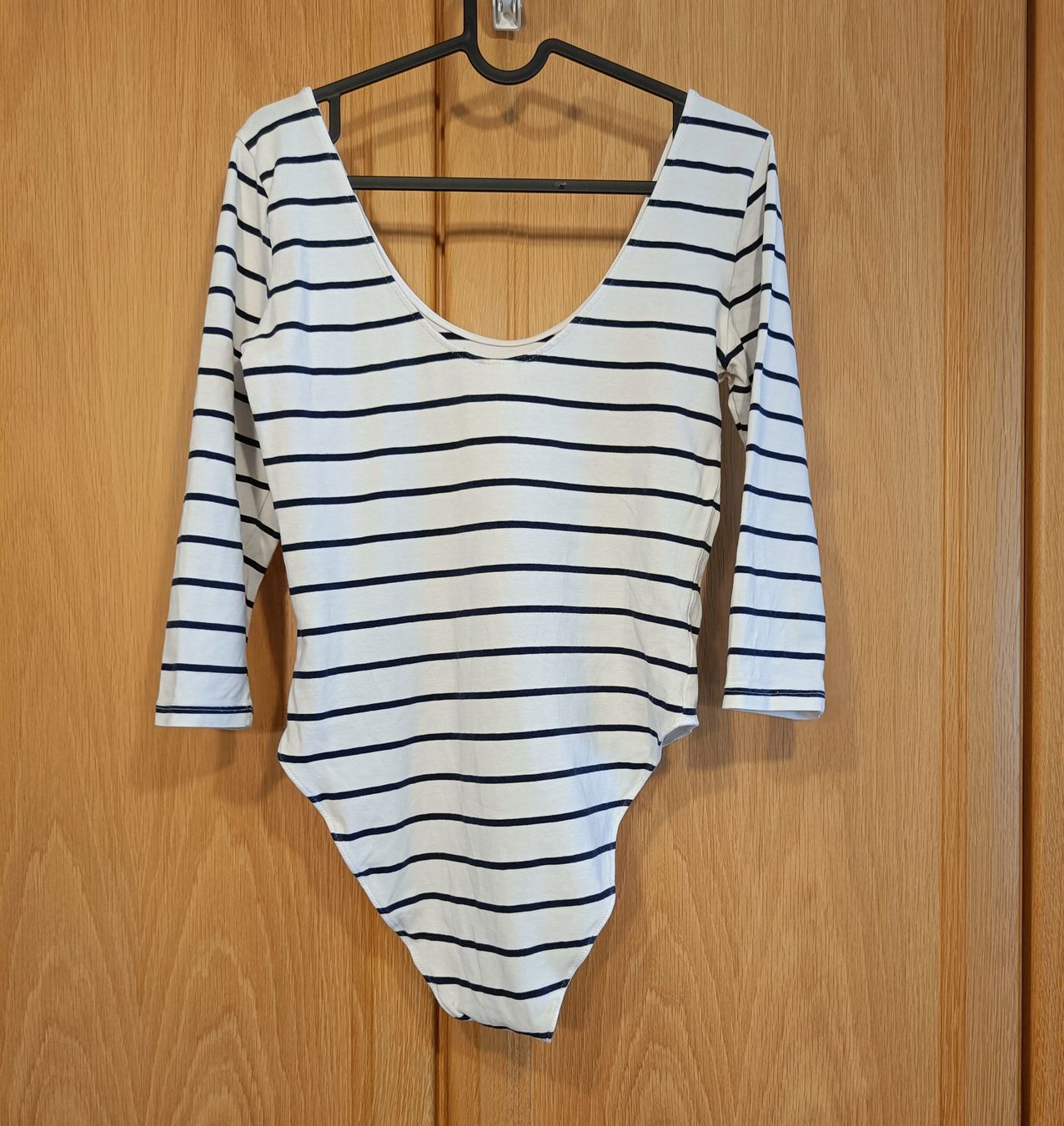 H&M Top: H&M Basic Body Set – 2 Stück in Grösse M – Usato da Zürich venduto da Atelier.Second 2