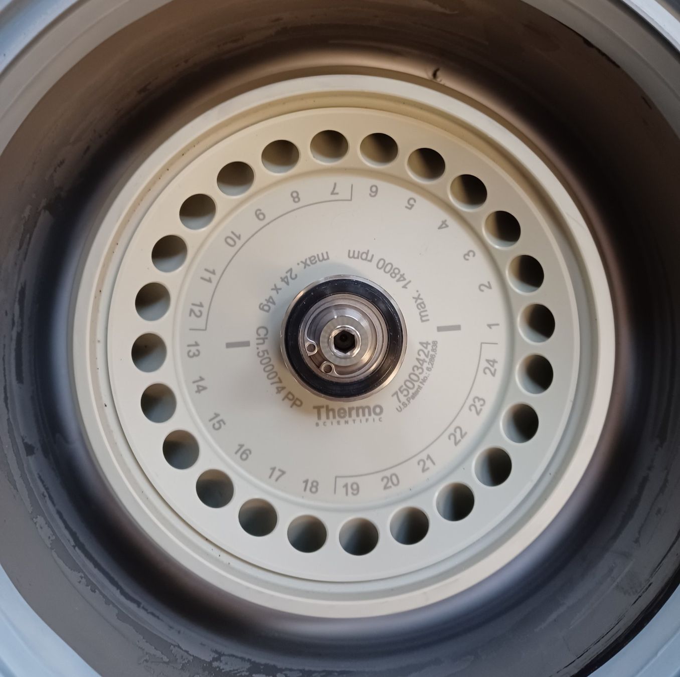 Laborzubehör: VWR Micro Star 17R Cooled laboratory centrifuge – Gebraucht aus Niederdorf von LeptonAG_Labor 6