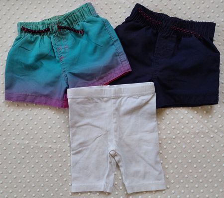 3 Mädchenshorts, Grösse 62/68