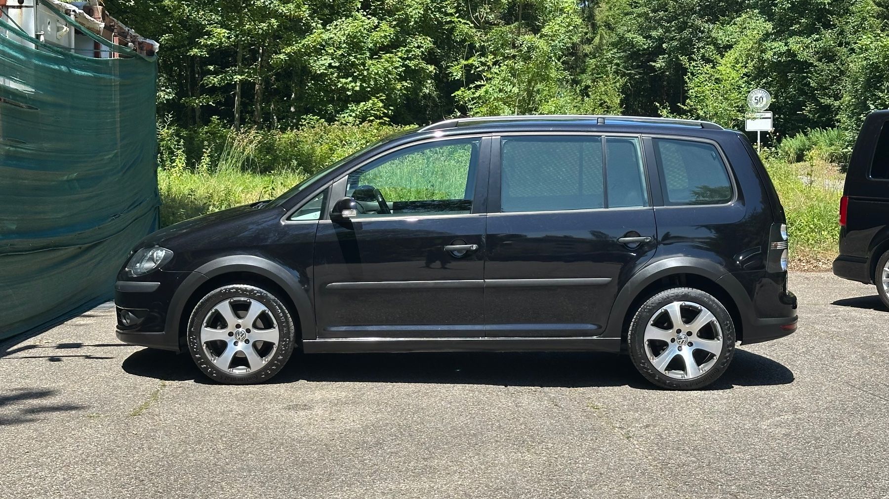 VW Automobili: VW Touran Cross 2.0 TDI – Usato da Bronschhofen venduto da -BeeN- 5